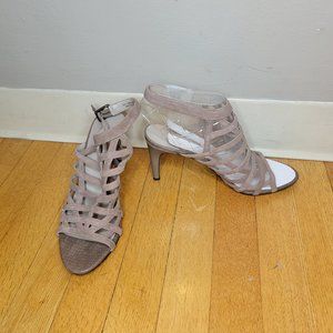 Franco Sarto nude/tan cased strappy sandal heels 8M